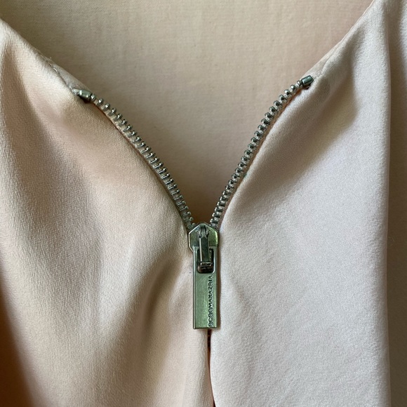 BCBG Ruffle Top - Picture 2 of 4